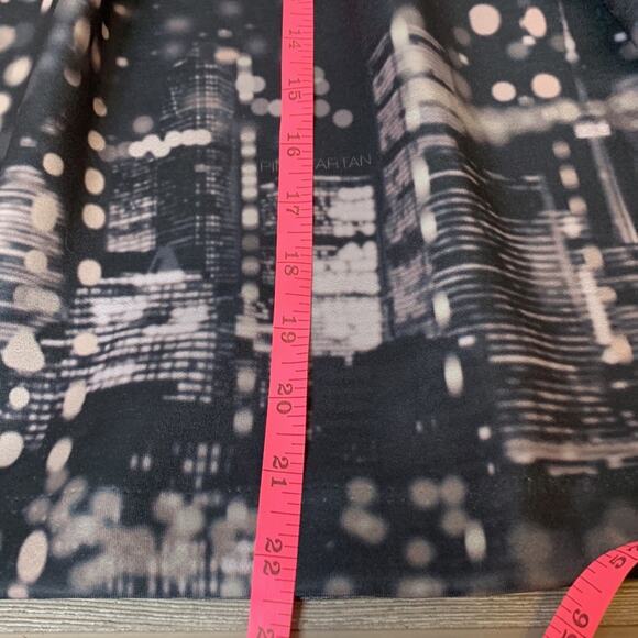 NWOT Pink Tartan cityscape printed a line skirt sz 4 - Picture 6 of 7